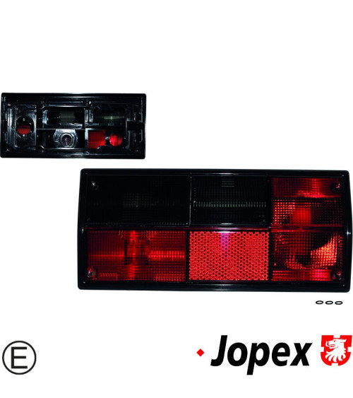 Lampa tylna ze szkłem czerwonym/przyciemnianym (smoked)