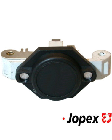 Regulator napięcia